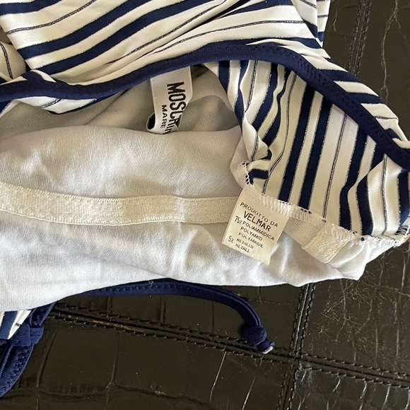VINTAGE like NEW MOSCHINO SWIMSUIT - Picture 9 of 10
